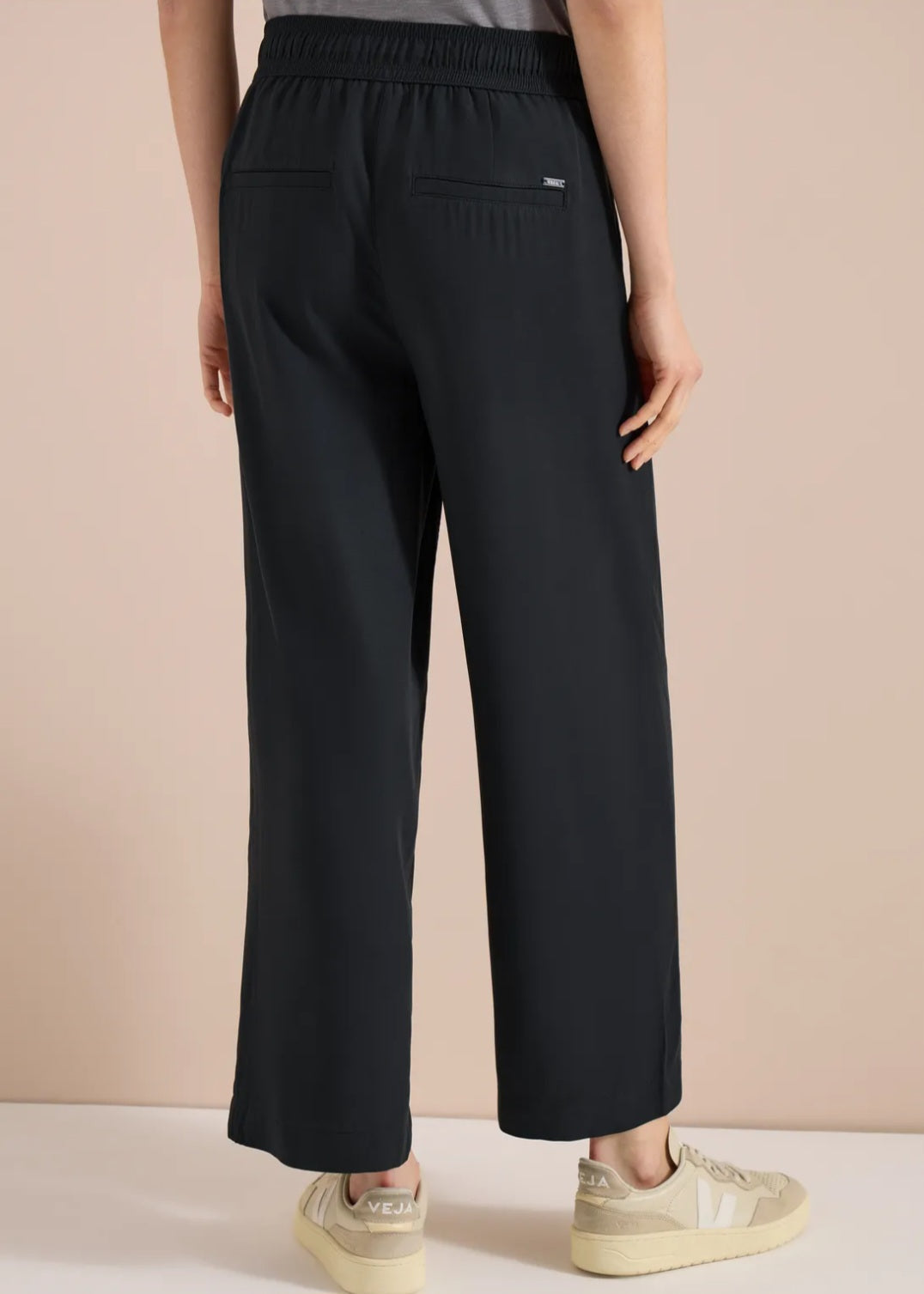 PANTALON ROMANE